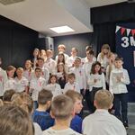 990ba9b6-dd38-4ff4-94ba-fbf554e6fe1f.jpg